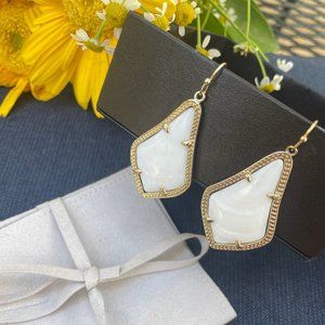 Kendra Scott Alex Gold Drop Earrings in White Mother-of-Pearl